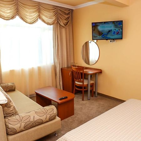 Hotel Bulgaria Кырджали Экстерьер фото